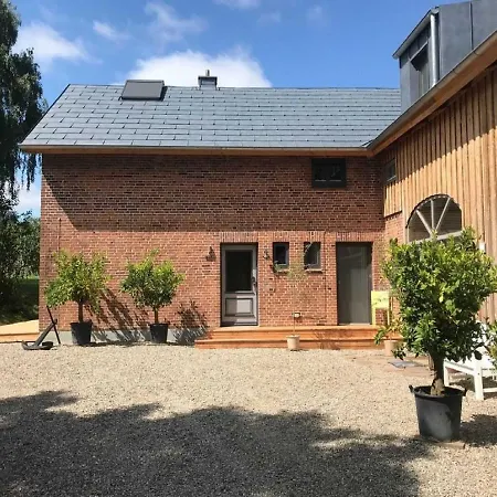 Ostsee Lippingau Bachg شقة